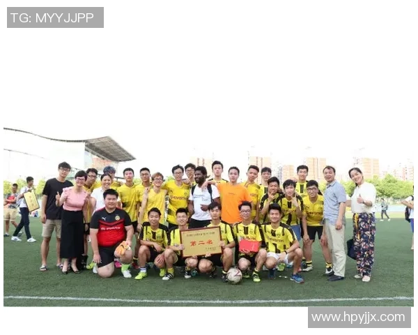 在绿茵场上舞动的爱恋与梦想交织的功夫足球情书 在绿茵场上舞动的爱恋与梦想交织的功夫足球情书